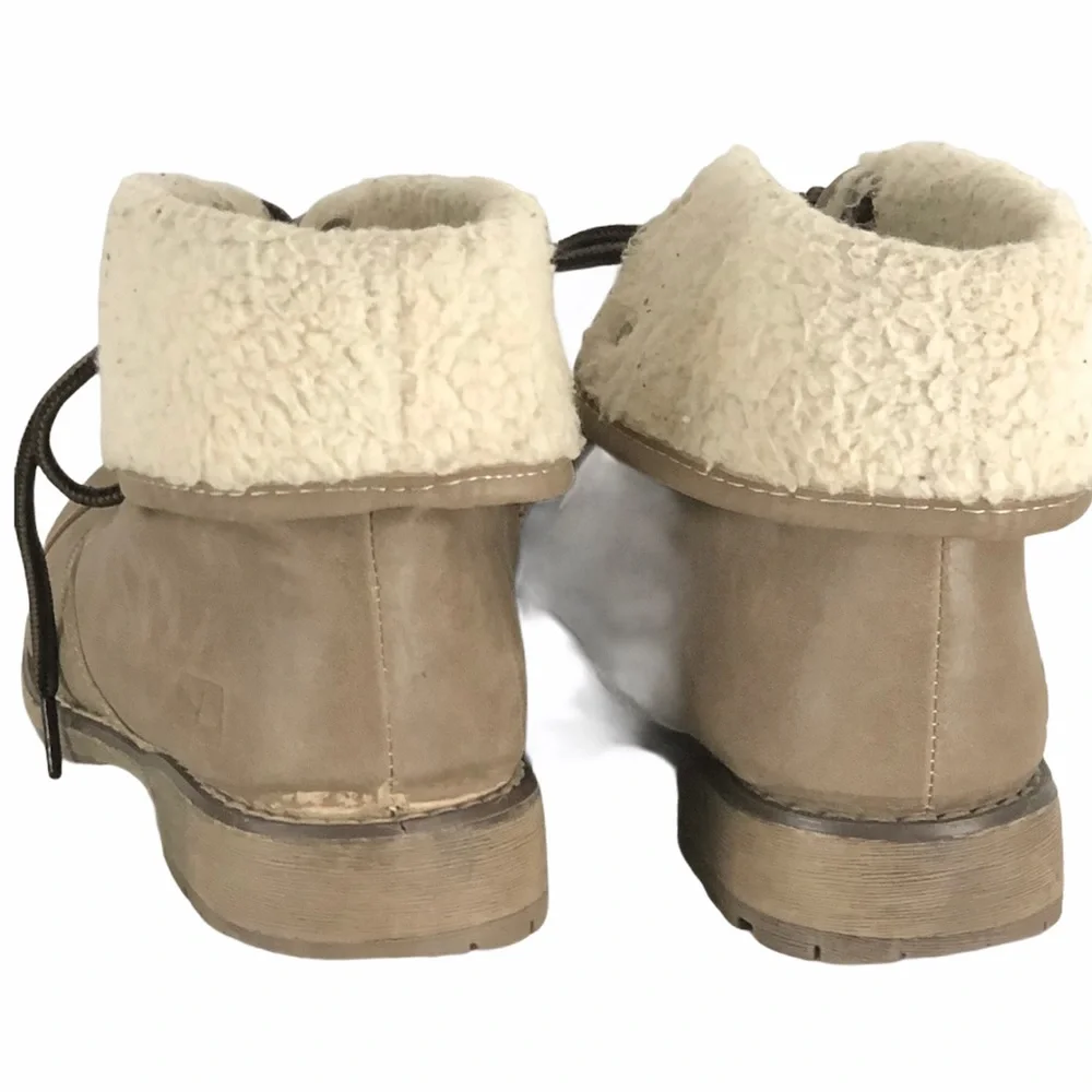 DIRTY LAUNDRY Raeven Tan Fold-Over Booties SZ-6